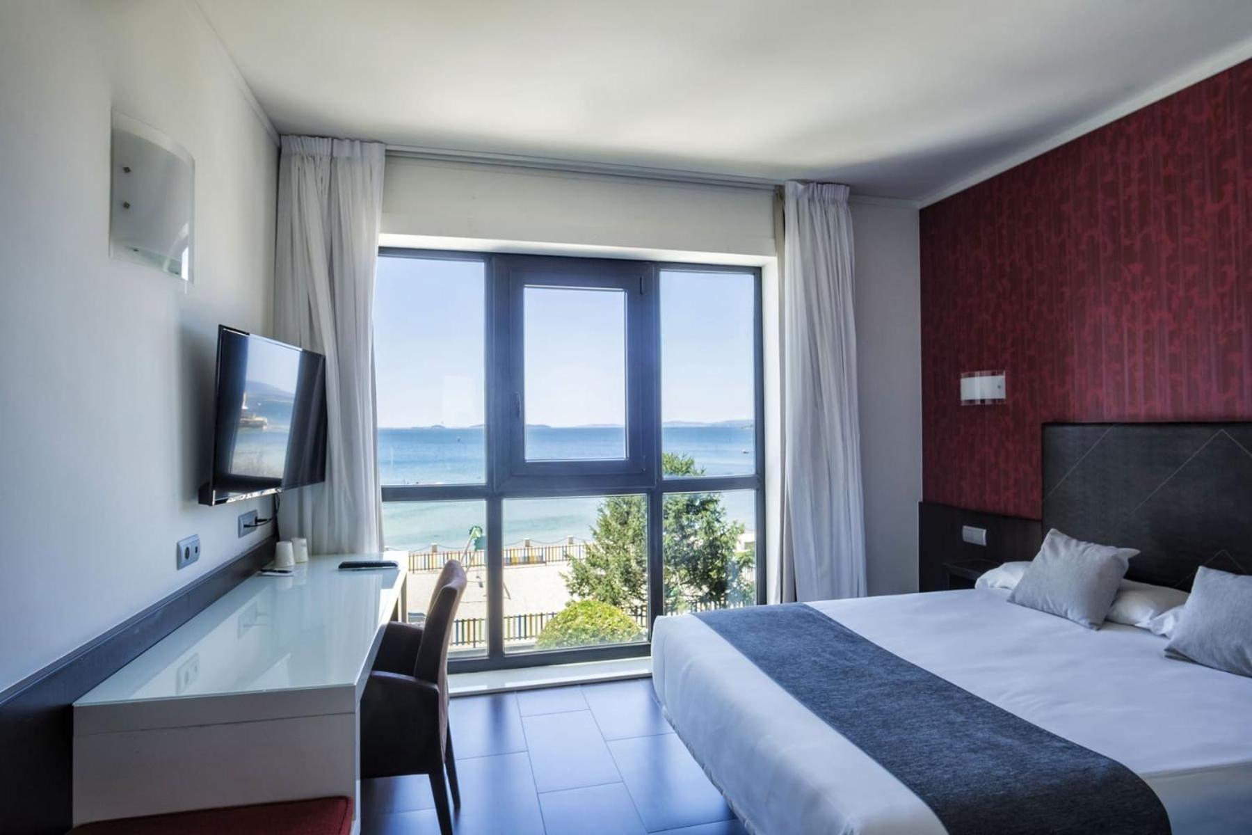 Hotel Alda Carril บิลาการ์เซีย เด อาโรว์ซา ภายนอก รูปภาพ