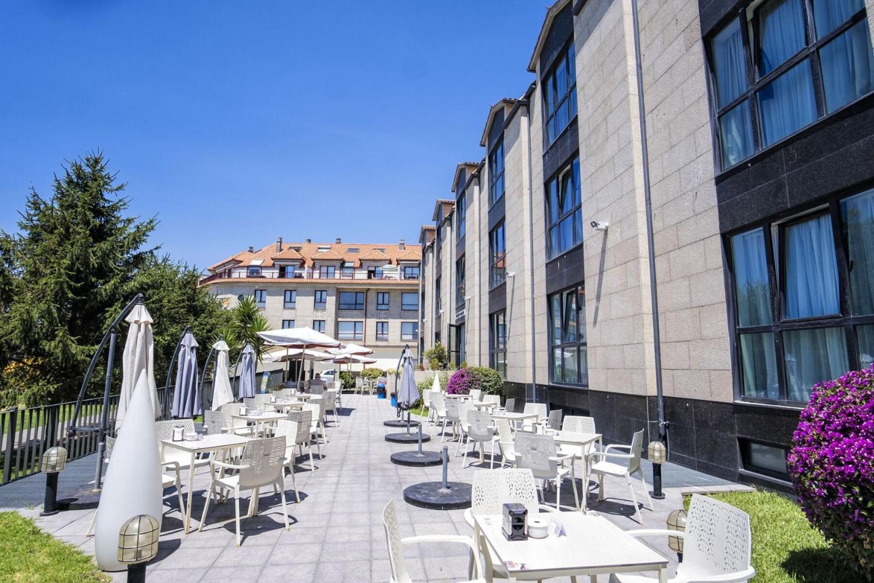 Hotel Alda Carril บิลาการ์เซีย เด อาโรว์ซา ภายนอก รูปภาพ